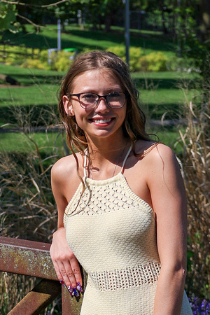Senior 2024 Audree Beck-10